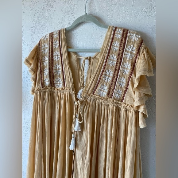 Free People Boho Embroidered Maxi Dress Gauze Flowy Beige Tan Cream Neutral - Picture 7 of 10